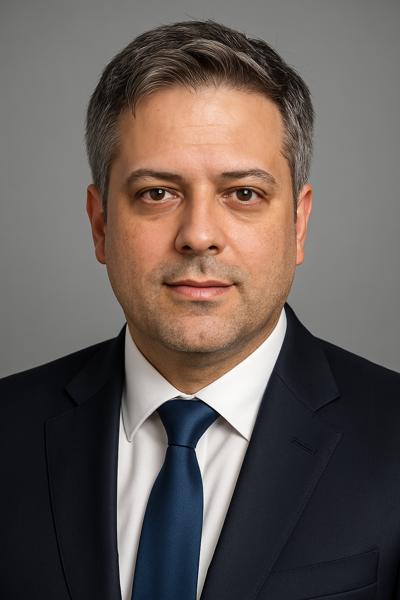 Dr. Kaveh Hooshmandi